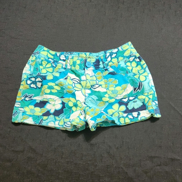Limited Too blue floral shorts. Size 16 - Picture 1 of 4